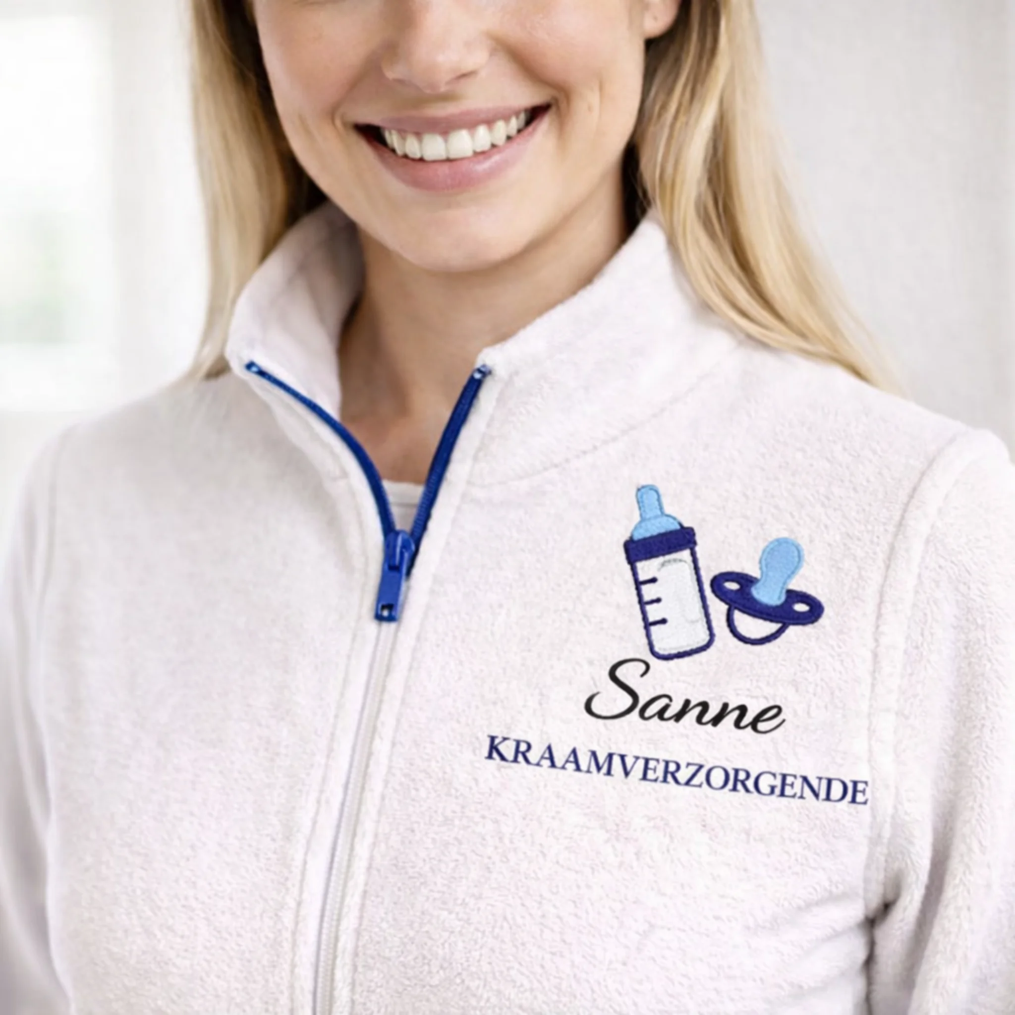 Kraamzorg fleecevest met naam en functie geborduurd