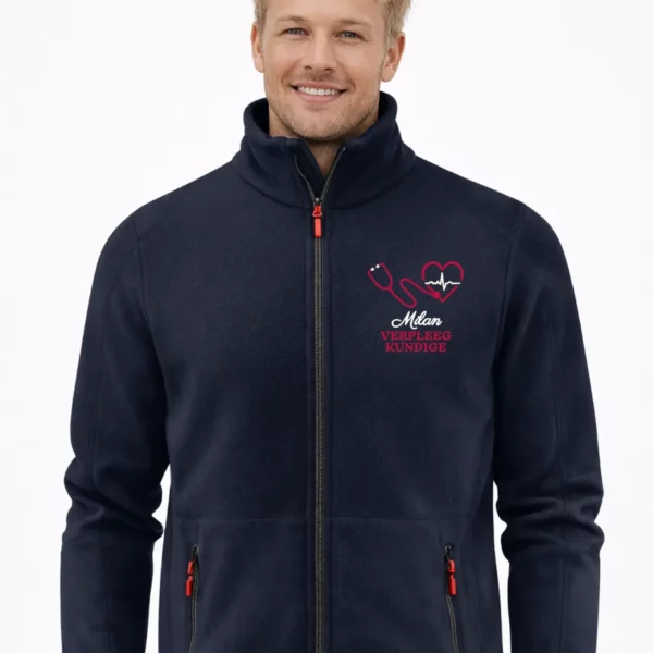 gepersonaliseerd heren fleecevest met naam Milan en functie verpleegkundige geborduurd